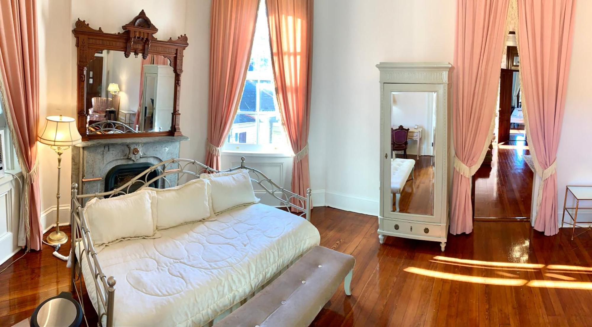 French Quarter Lanaux Mansion Bed And Breakfast 뉴올리언스 객실 사진